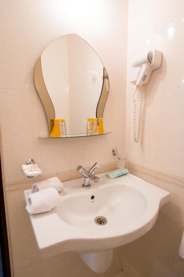 Family Hotel Hebar Batak Dış mekan fotoğraf